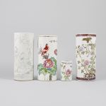 1095 2254 BRUSH VASES